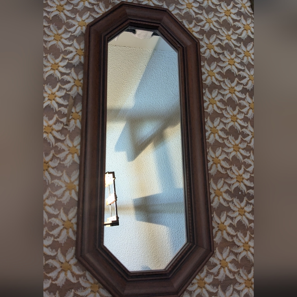 VINTAGE Home Interiors BROWN WOOD FRAMED WALL MIRROR OCTAGON